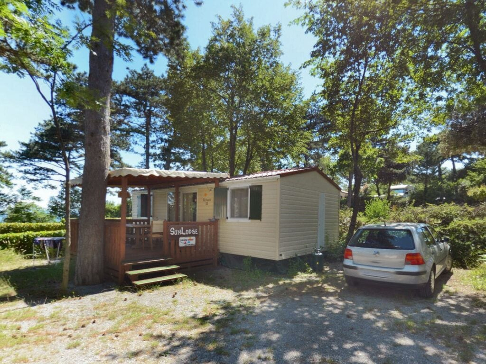 «SunLodge Redwood» cover