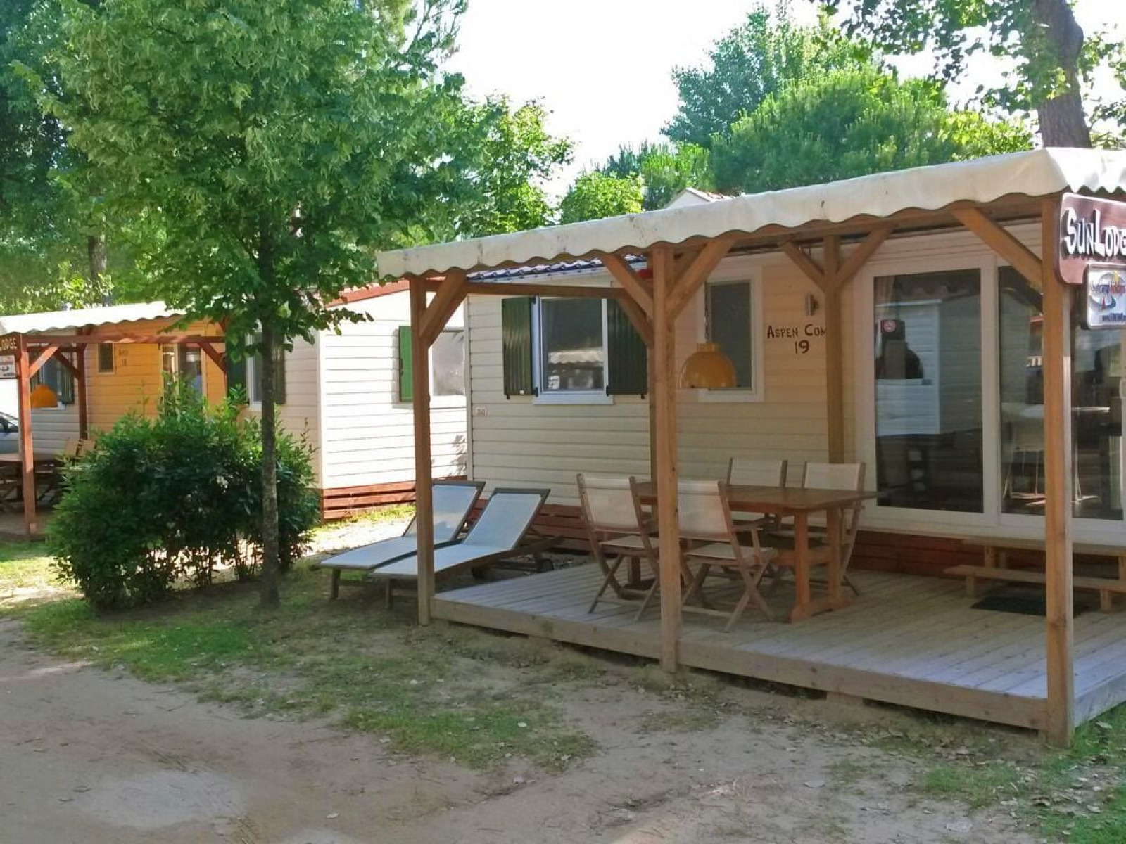 «SunLodge Aspen Combi» cover