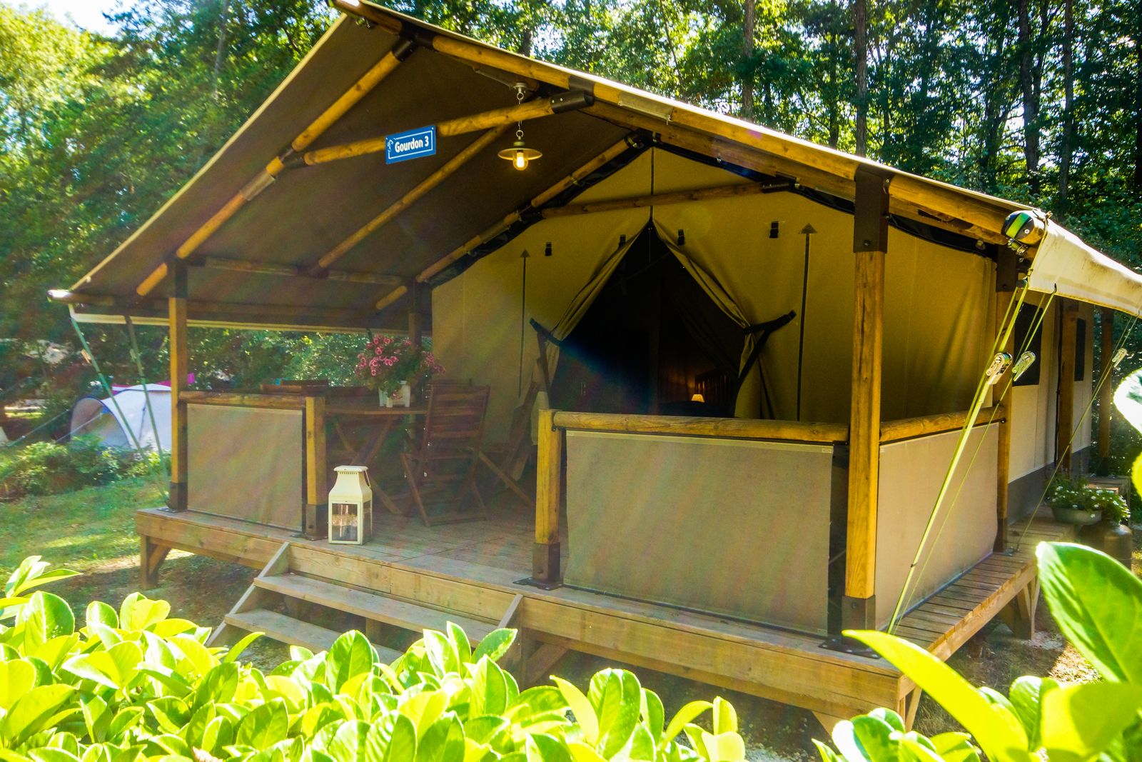 «Lodgetent Gourdon» cover