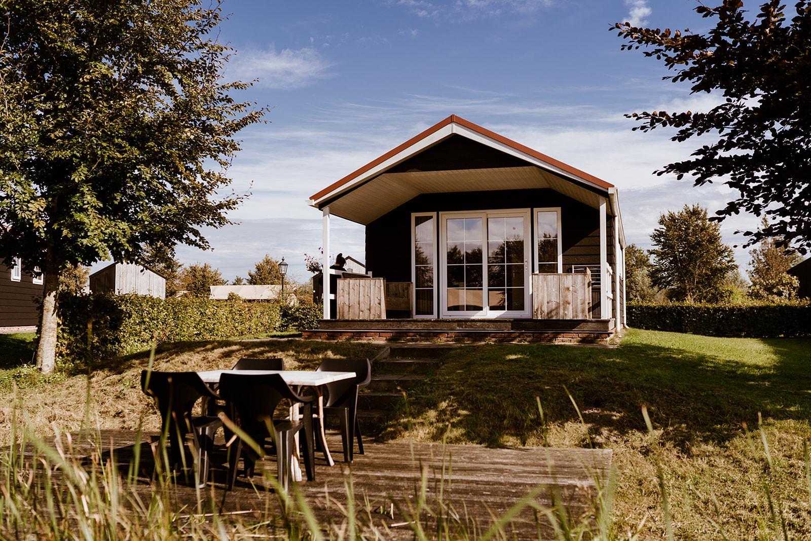 «Chalet lodge» cover