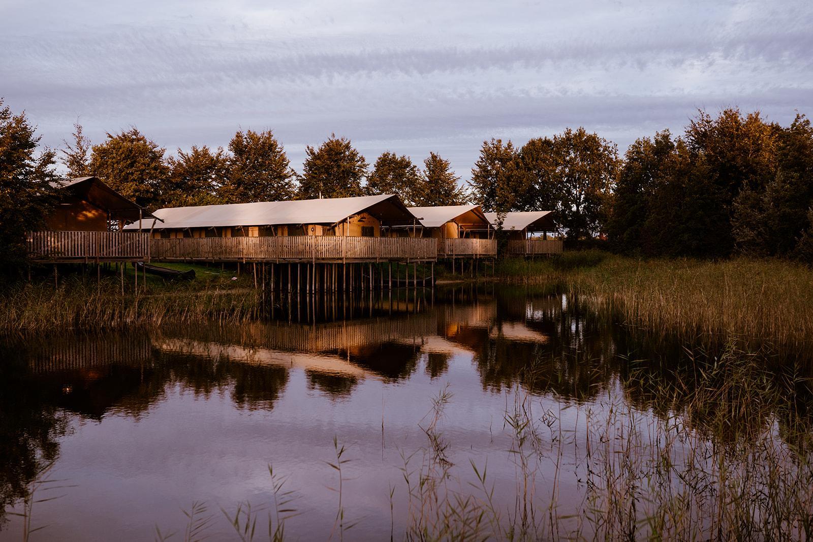 «Comfortabele glamping tent» cover